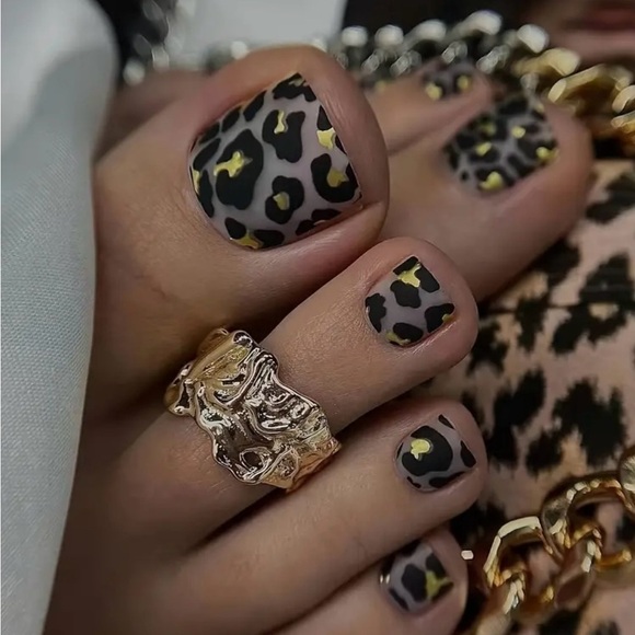 Fun Themed Fake Press On Toe Nails NWT - Picture 4 of 9